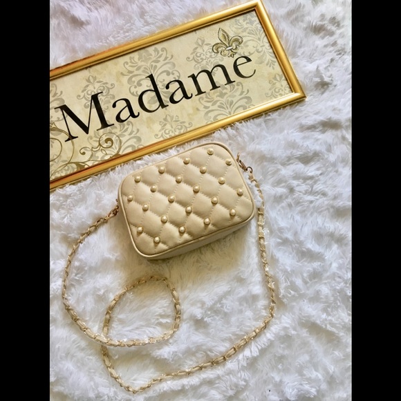 🔥Elegant Quilted Ivory Purse 👜 NWT🏷 - Picture 2 of 11